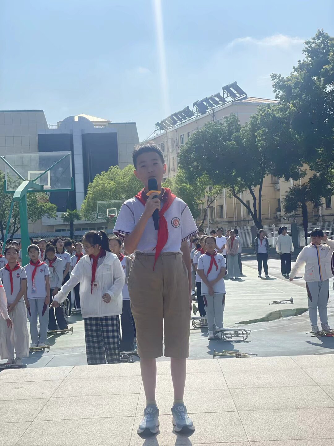讲话人
